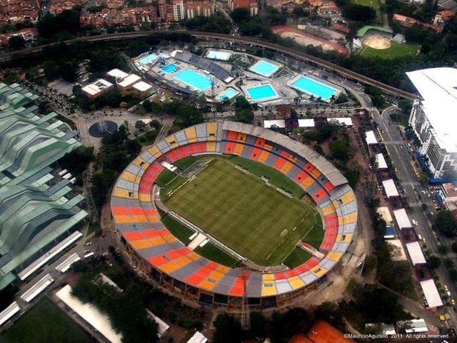 Estadio Apartment Medellin Exterior photo